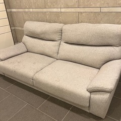 運搬費込で無料！！3人がけソファー