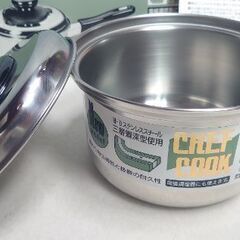 ✨箱入り未開封なべ✨【シェフクック深型フタ付きミルクパン内径14㌢】ステンレススチール『優れた熱伝導性と抜群の耐久性』三層鋼深型使用【電磁調理器にも使える✨】の画像