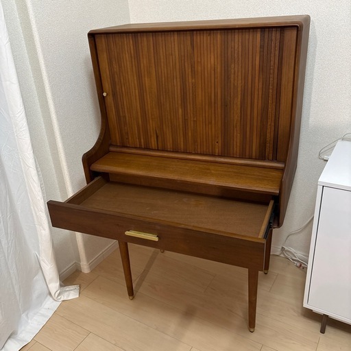 JULIE VANITY DESK　