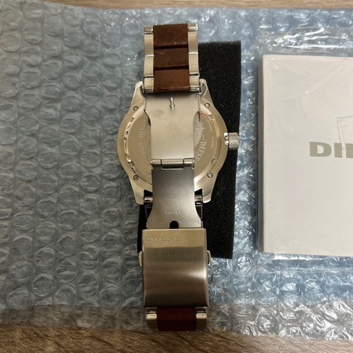 美品！DIESEL/ディーゼル/DZ1799木目調