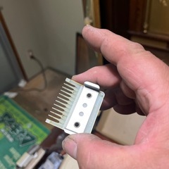 電気バリカン
の画像