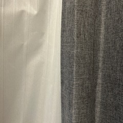 【使用1年未満】カーテン2枚レースカーテン2枚の画像