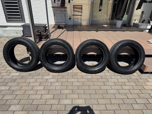 新車外し225/60R18  4本