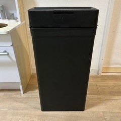 スリムゴミ箱　ブラックの画像