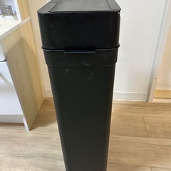 スリムゴミ箱　ブラックの画像