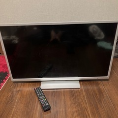 テレビ32インチ　取りに来てくれるかた　あげます 