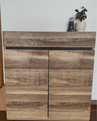 サイドボード　幅80 リビングボード　サイドチェスト　食器ボード