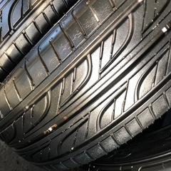 1本中古タイヤ交換と取り付け無料の画像