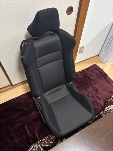 86/BRZ ZN6 純正シート
