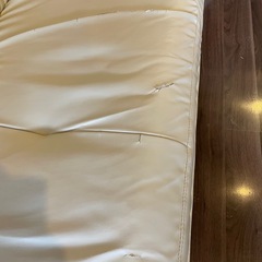 シングルベッドと2人用ソファ譲りますの画像