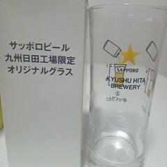 ビールジョッキとグラスの画像