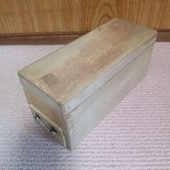 木製　かつお節削り器の画像