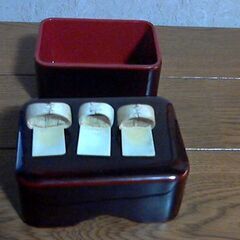 箏爪　【ｔ様交渉中】天然物　年代物　お琴　お箏　小物　USED品の画像