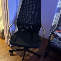 IKEA ゲーミングチェア　使用感あり　吹田市