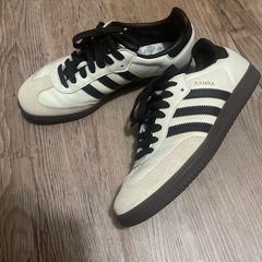 【美品❗️】アディダスシューズ