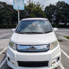 ホンダ　フリードスパイク　ハイブリッド G プレミアムエディショ...