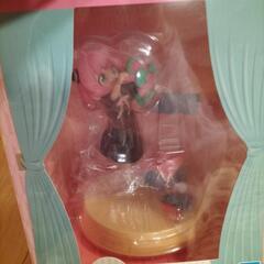 スパイファミリー　1番くじ　小物入れ付きフィギュアの画像