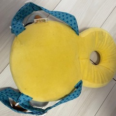 ミツバチ型セーフティグッズ　転倒時、後頭部ごっつん防止　頭背中を守る　ゴロン安心の画像