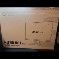 ゲーミングデスクトップセット PC + モニター + キーボード + マウスの画像