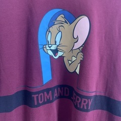 トムandジェリーのロングTシャツの画像