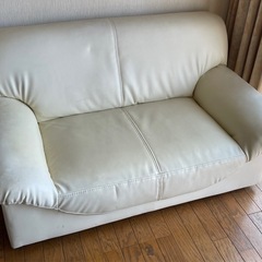 ソファ2人掛け　白