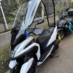 ヤマハ　トリシティ125