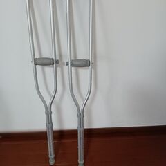 松葉杖