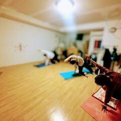 【slow yoga】の画像