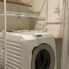 【カインズ 】壁面＆すきま収納棚つき バスケットも置ける ランド...