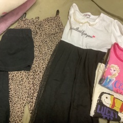 120㌢子供夏服6枚セットです。