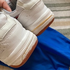 体育館シューズ　24cm　の画像