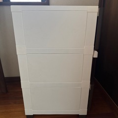 衣類収納3段ケースの画像