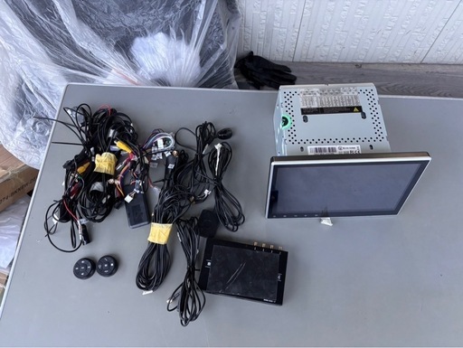 10インチAndroidナビ