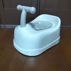 抗菌　おまる　トイトレ　西松屋の画像