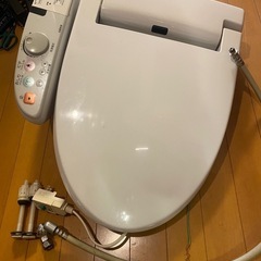 シャワートイレCW-K31 BW1［部品取ジャンク品]の画像