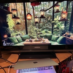 32インチ液晶カラーテレビの画像