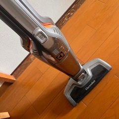 【ジャンク品】コードレス掃除機の画像