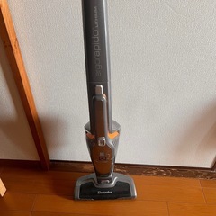 【ジャンク品】コードレス掃除機の画像