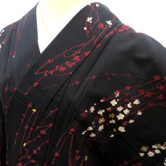 小紋 昔 アンティーク 昔着物 黒 赤 金 白 小花 バチ衿 正絹 昔きもの レトロ 明治・大正ロマン カジュアル 普段使い 身丈149.4cm 【キモノオフ野々市若松店】の画像