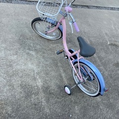 サギサカ　自転車　女の子 18インチ　補助輪付き
の画像