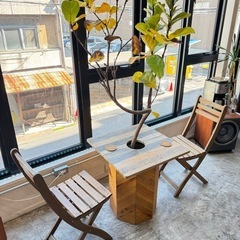 カフェテーブル　