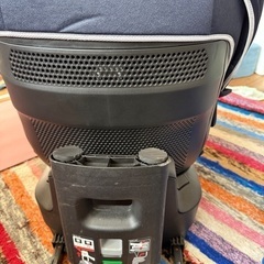 美品☆エールベベクルット4iグランスISOFIX チャイルドシートの画像