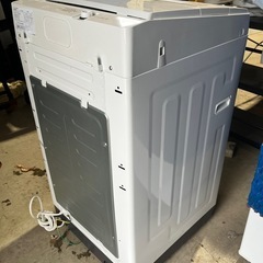 ２０２１年製　アイリスオーヤマ　全自動洗濯機　６．０ｋｇ　ホワイト　部屋干しモード搭載　ＩＲＩＳ　ＯＨＹＡＭＡ　ＩＡＷ－Ｔ６０４Ｅの画像