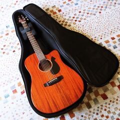 決まりました）マホガニー単板アコースティックギター