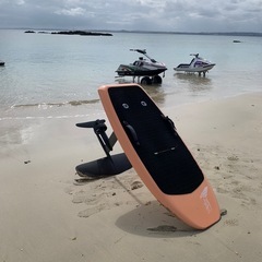 ジェットスキー　水上バイク　車　メカニックの画像
