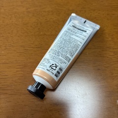 韓国　ハンドクリーム　touch holic　　　の画像