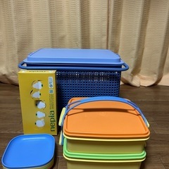 【最終値下げ】タッパーセットの画像