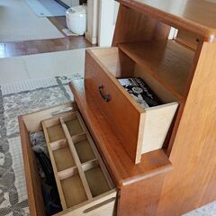 収納付き踏み台の画像