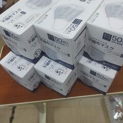 【未使用不織布マスク300枚】処分いたします。の画像