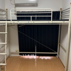 【決まりました
】 ハシゴ付きロフトベッド